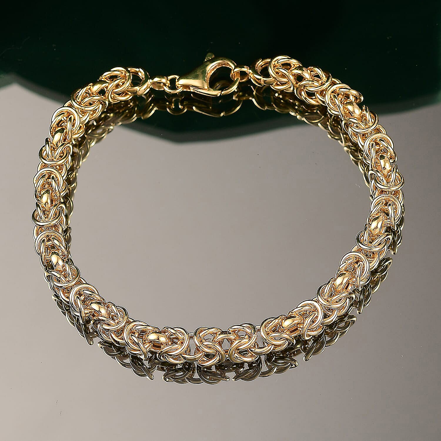 10K Yellow Gold Graduated Byzantine Legacy Chain Bracelet (7.25 In) 5.56 Grams