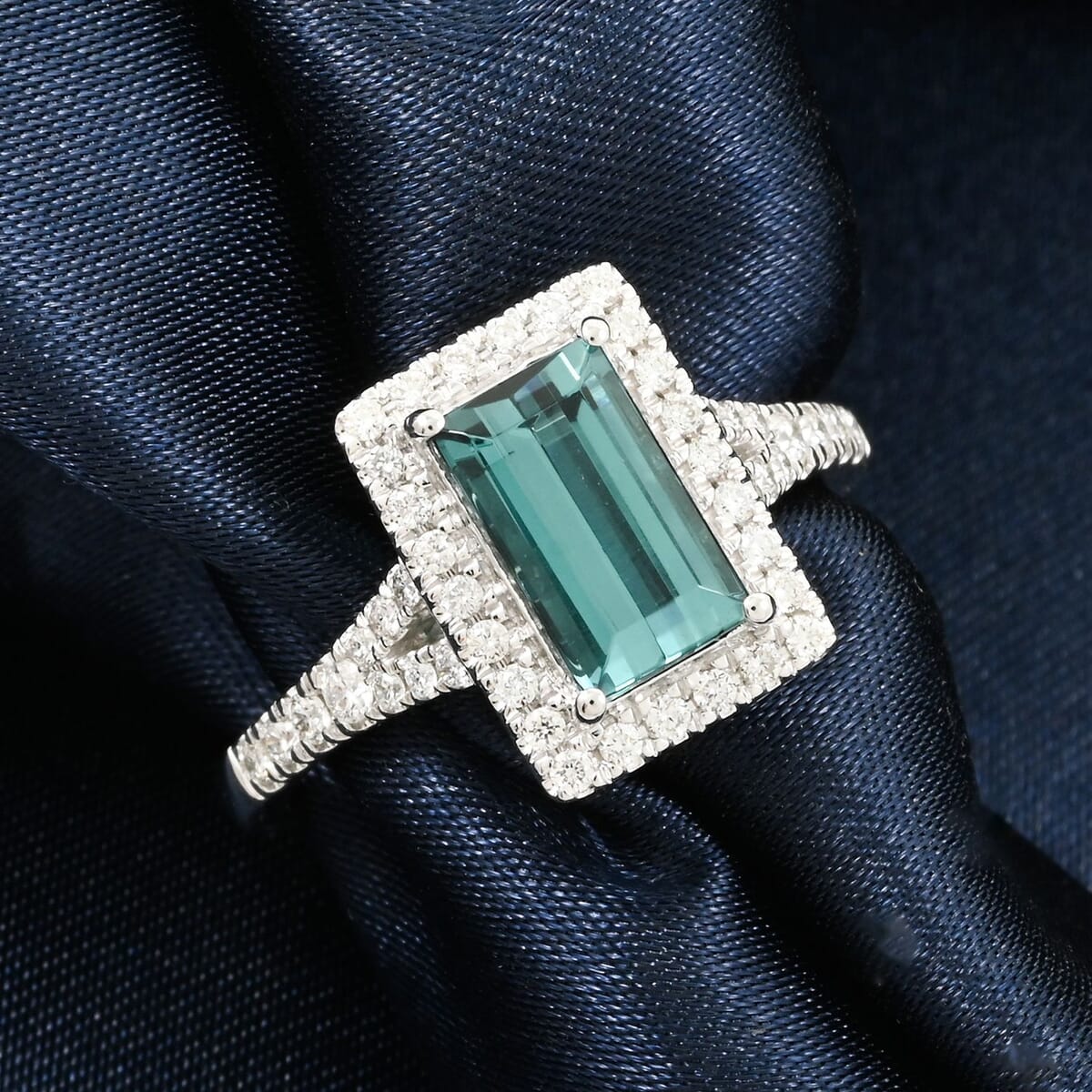 Certified & Appraised Rhapsody AAAA Lagoon Tourmaline and E-F VS Diamond 2.30 ctw Ring in 950 Platinum (Size 7.0) 6.40 Grams image number 1