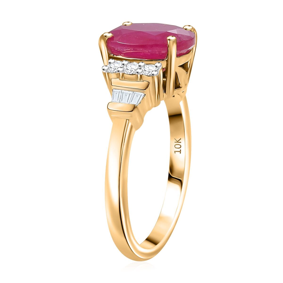 Luxoro AAA Montepuez Ruby and I1 Diamond 4.10 ctw Ring in 10K Yellow Gold (Size 7.0) image number 3
