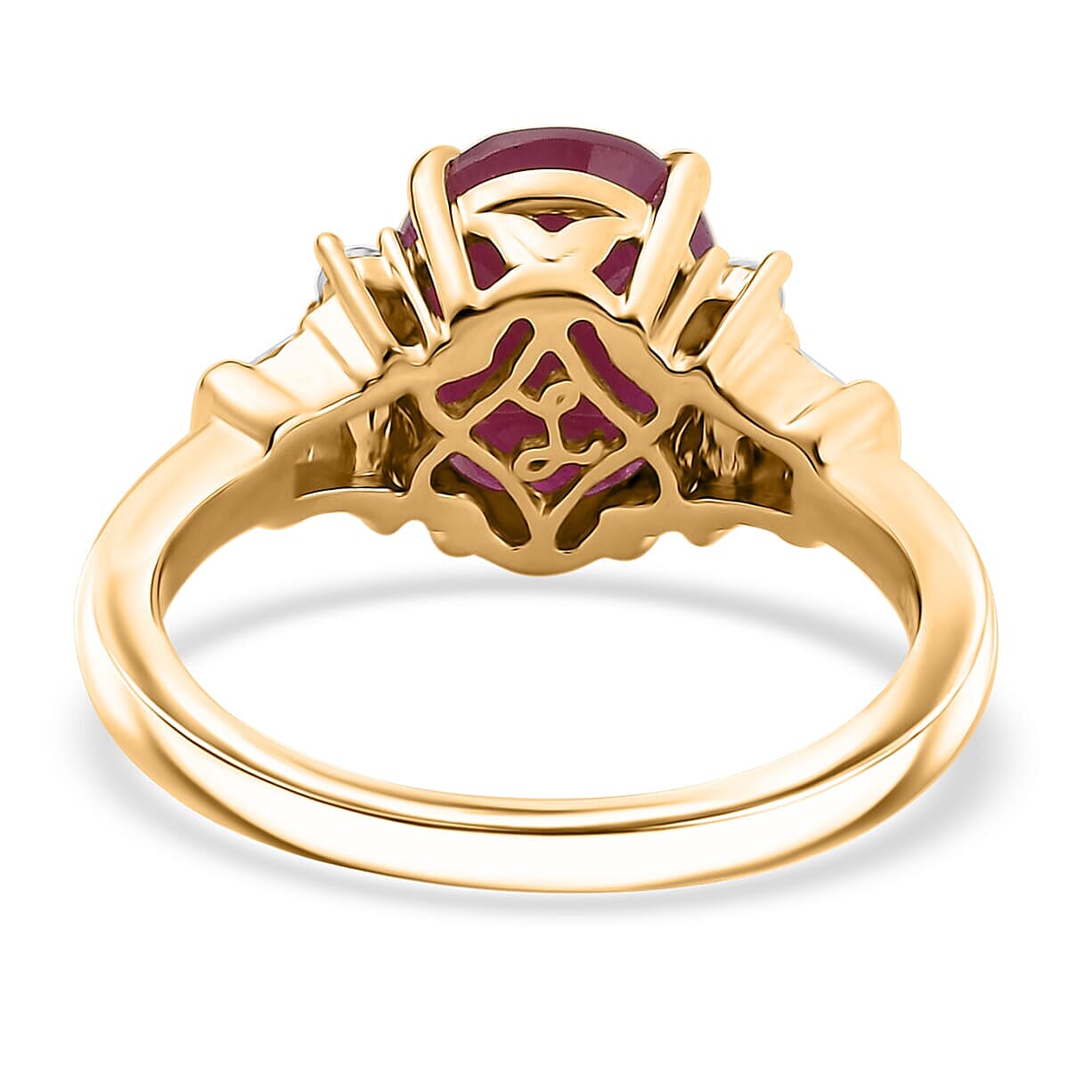 Luxoro AAA Montepuez Ruby and I1 Diamond 3.70 ctw Ring in 10K Yellow Gold (Size 7.5) image number 4
