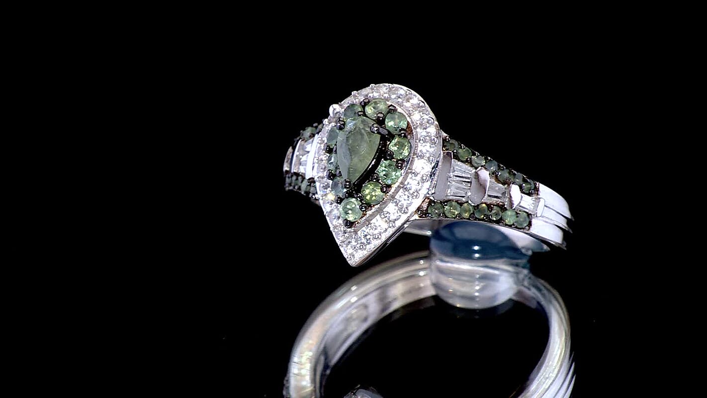 D'Joy Narsipatnam Alexandrite and White Zircon 1.25 ctw Ring in Rhodium Over Sterling Silver (Size 10.0)