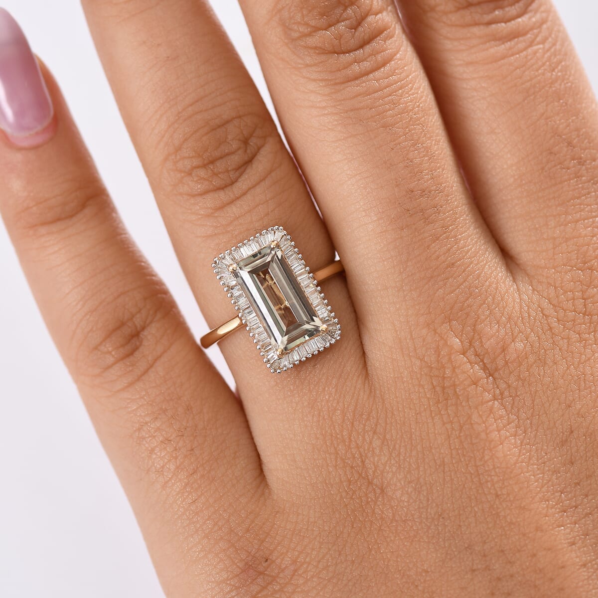 Luxoro AAA Turkizite and I1 Diamond 3.50 ctw Twilight Flare Ring in 10K Yellow Gold (Size 7.0)  image number 2