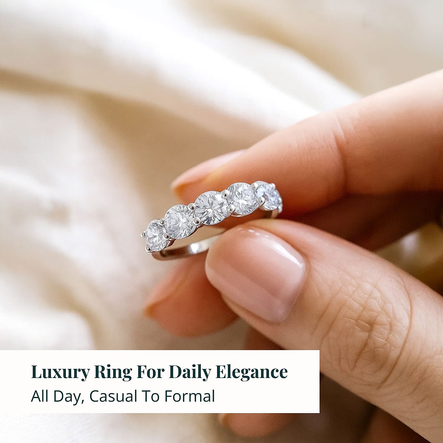 Luxuriant Lab Grown Diamond G VS 2.50 ctw Ring in 14K White Gold (Size 10.0)