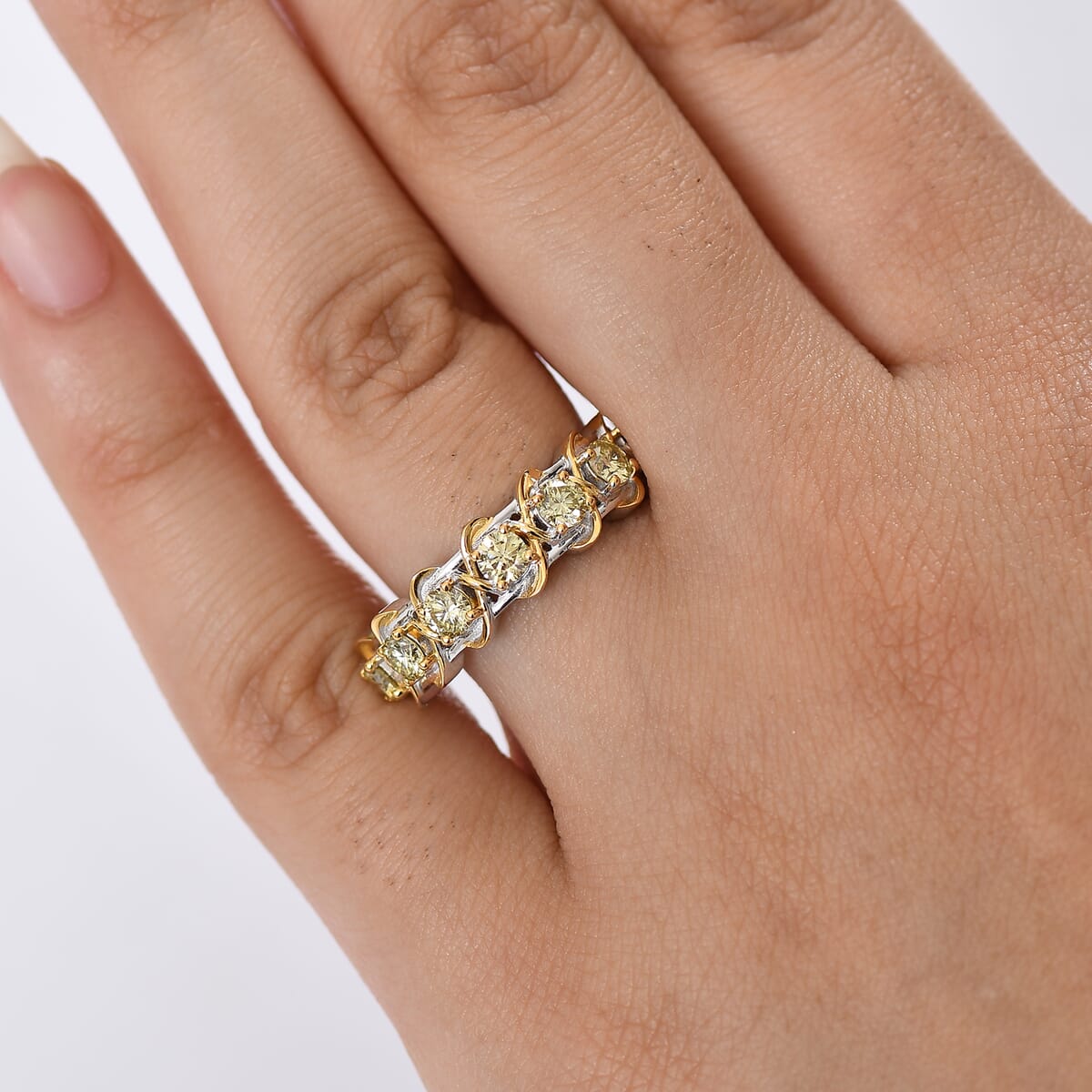 Luxuriant Lab Grown Yellow Diamond Band Ring in 18K Vermeil YG and Rhodium Over Sterling Silver (Size 10.0) 1.00 ctw image number 2