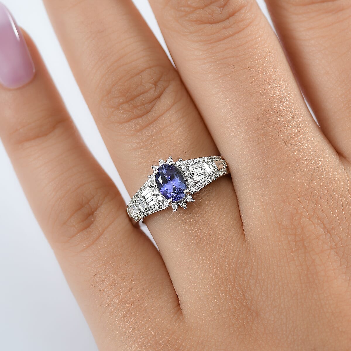 D'Joy AAA Tanzanite and White Zircon 1.50 ctw Starburst Ring in Rhodium Over Sterling Silver (Size 6.0) image number 2