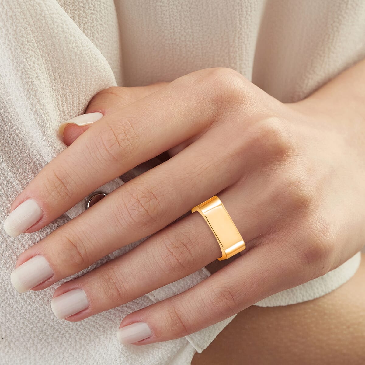 Doorbuster Italian 10K Yellow Gold Mirror Square Ring (Size 6.75) 2.34 Grams image number 2