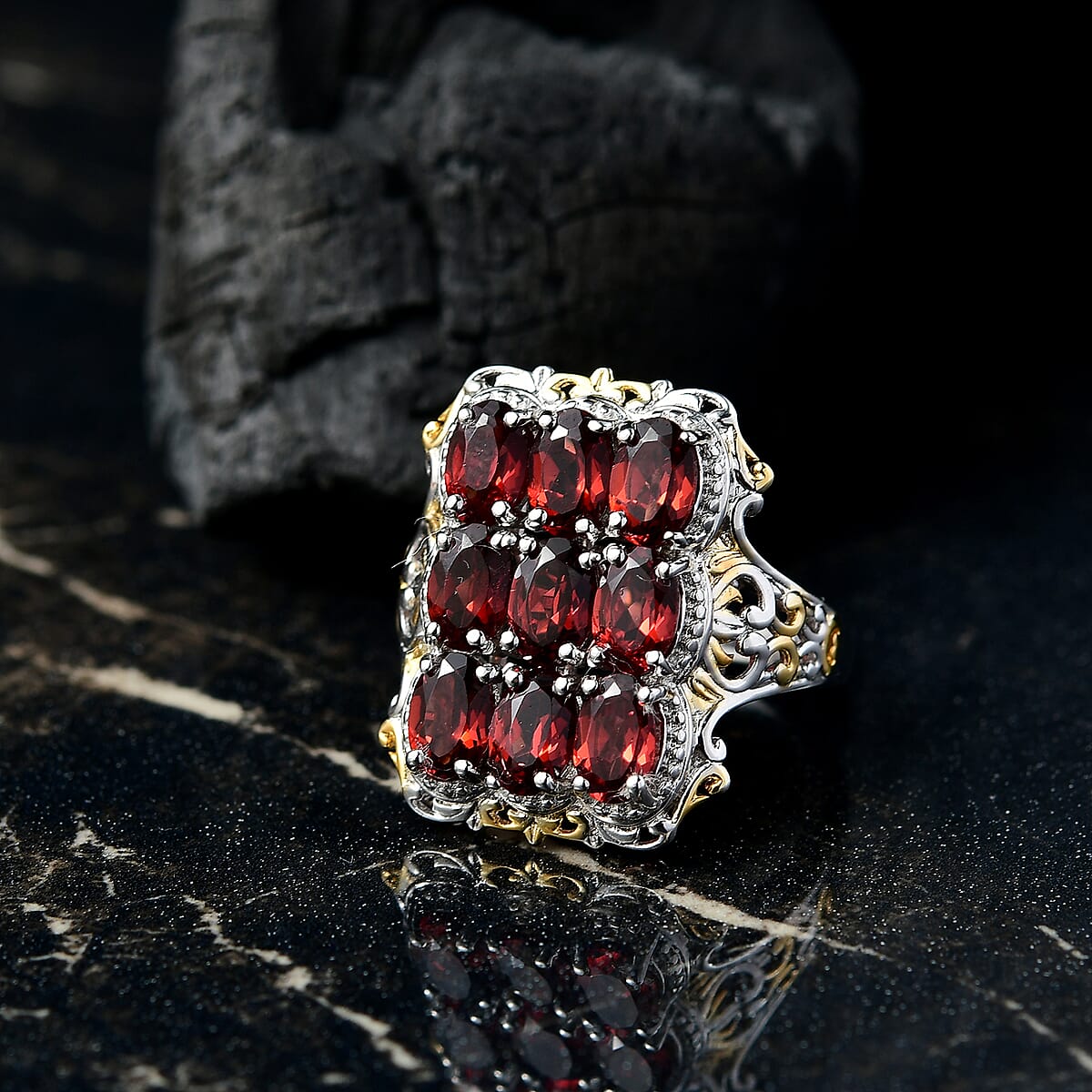 EverTrue Mozambique Garnet 4.25 ctw Ring in 18K YG Plated and Platinum Bond (Size 8.0) image number 1