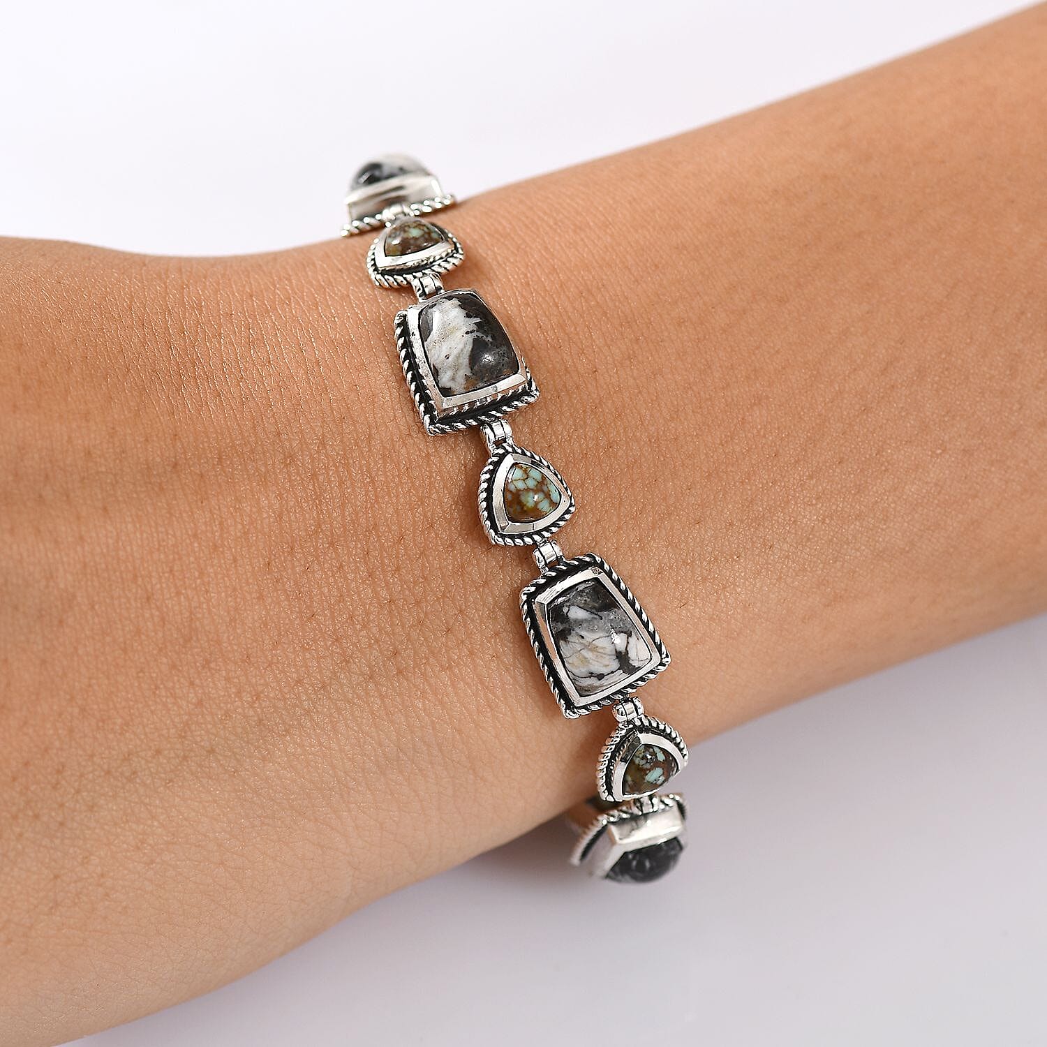 D'Joy Artisan Crafted White Buffalo and Blue Ho9rizon Turquoise 11.70 ctw Bracelet in Sterling Silver (6.50-8.0In)