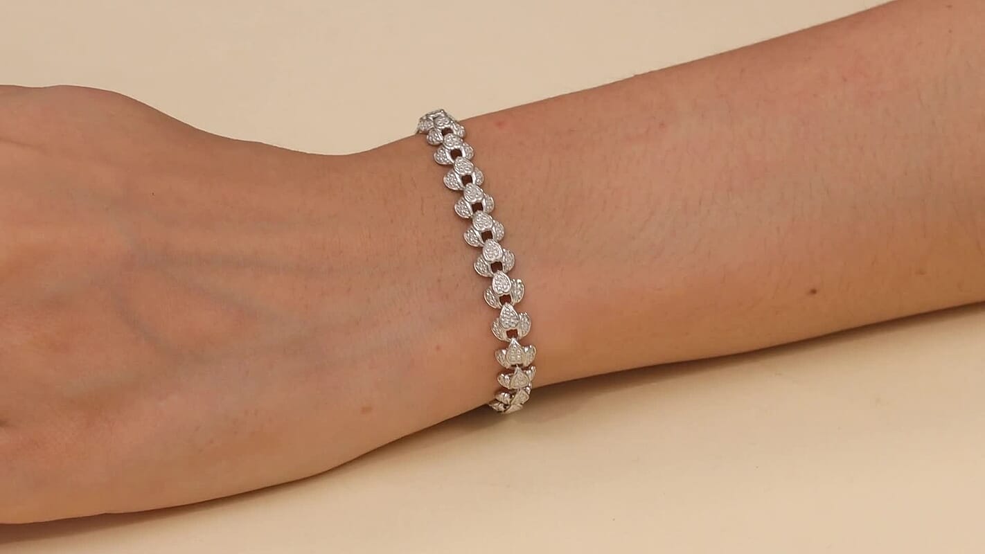 EverTrue Diamond Accent Fancy Bracelet in Platinum Bond (7.25 In)