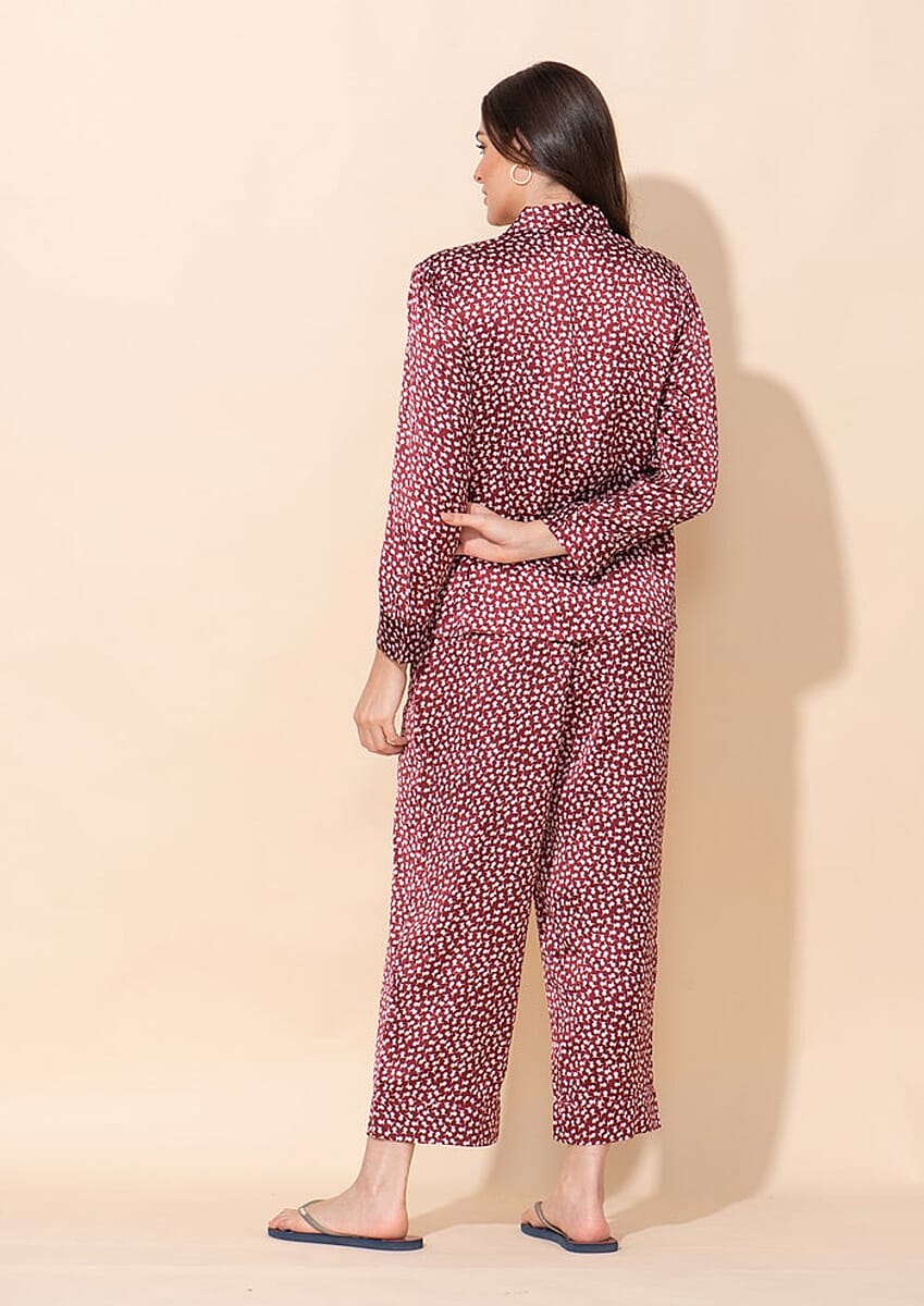 TAMSY Red and White Deer Print Nightwear Set - M image number 1