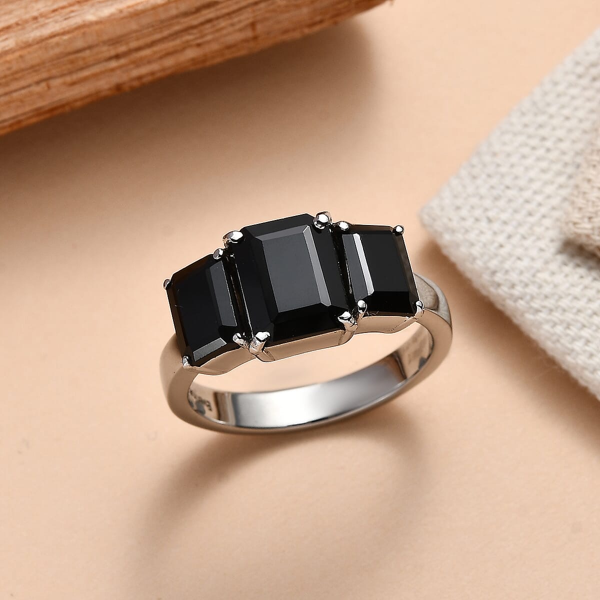 EverTrue Thai Black Spinel 5.50 ctw 3 Stone Ring in Stainless Steel (Size 8.0)  image number 1