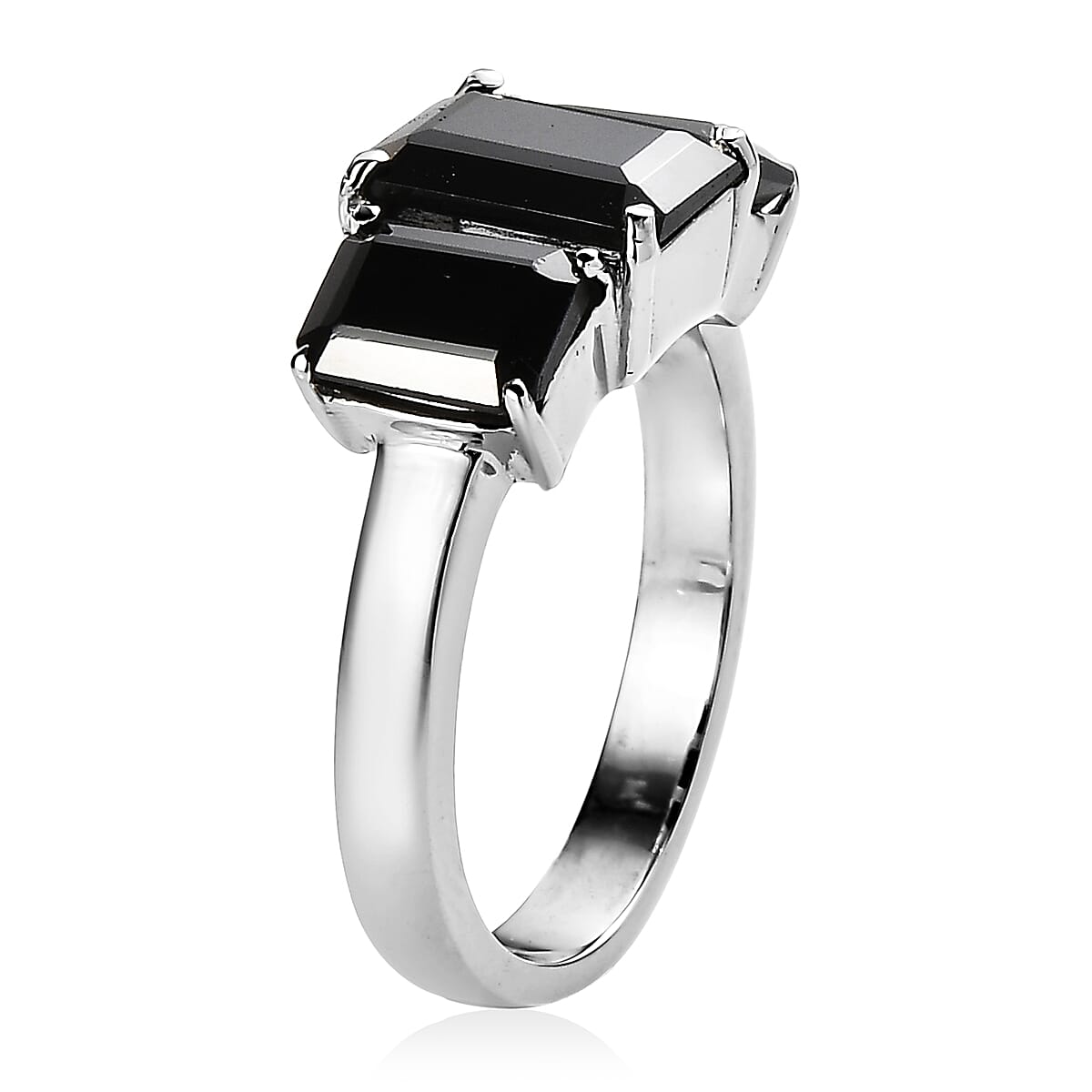 EverTrue Thai Black Spinel 5.50 ctw 3 Stone Ring in Stainless Steel (Size 9.0)  image number 3