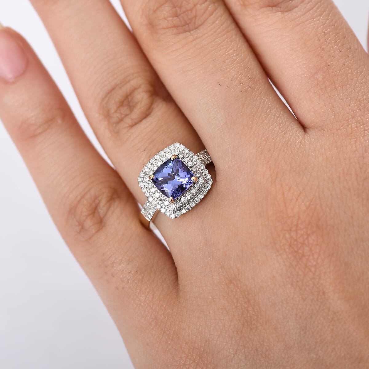 Premium Tanzanite and Luxuriant Lab Grown Diamond G-H SI 2.05 ctw Ring in 10K Yellow Gold (Size 7.0) image number 2