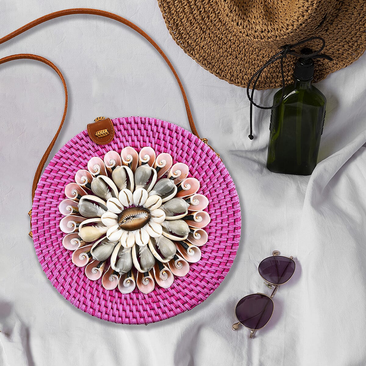 Tamsy Handmade Pink Round Crossbody Bag with Shell image number 1