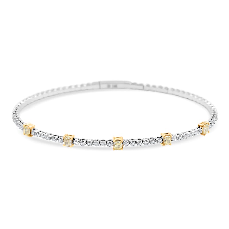 Modani Closeout Deal 14K White and Yellow Gold Natural Yellow and White Diamond (SI) Bangle Bracelet (6.75 In) (4.35 g) 0.90 ctw