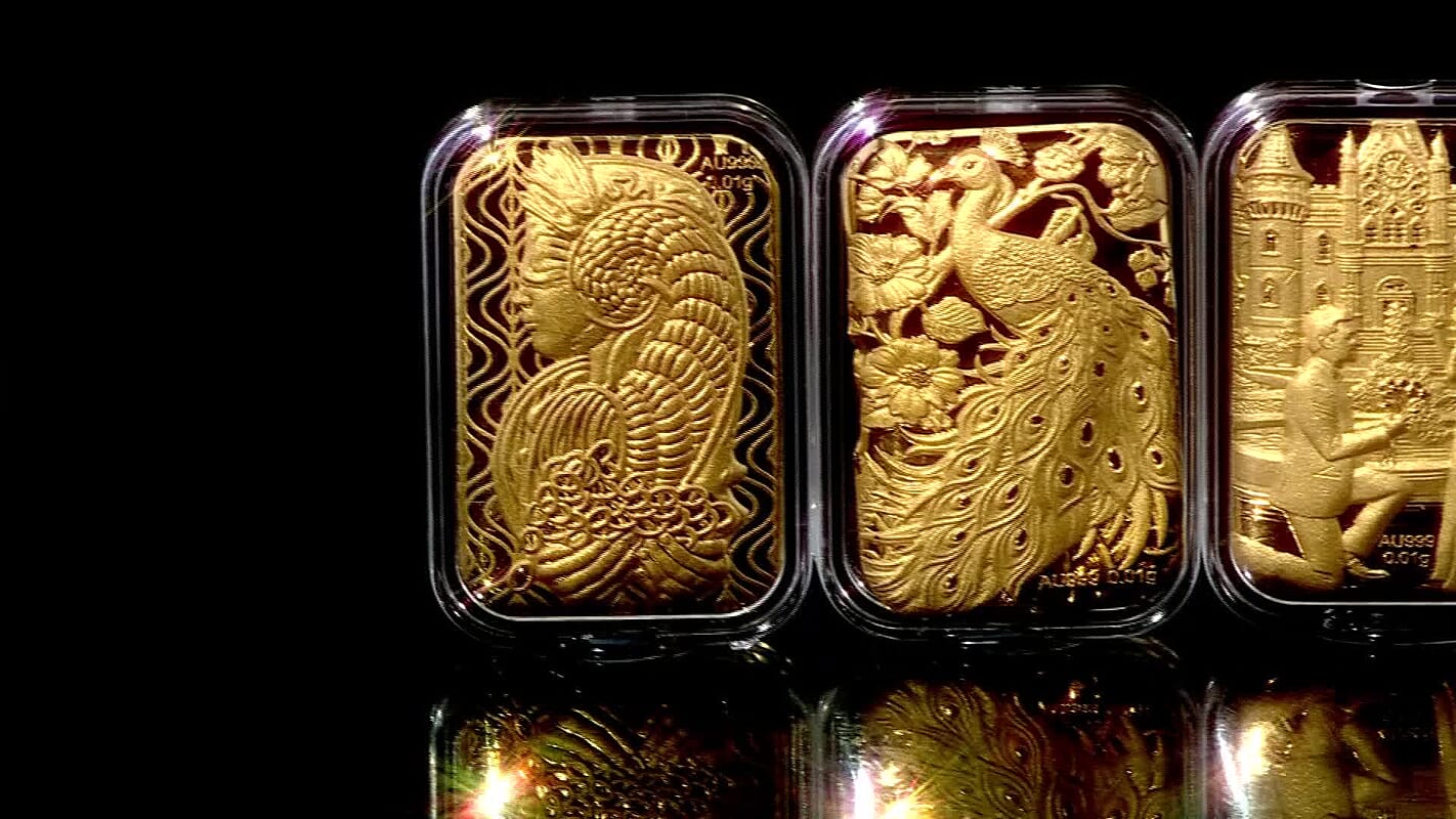 24K Yellow Gold Romantic Proposal Embossed Sheet 10mg (Del. in 10-12 Days)