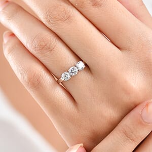 Luxuriant Lab Grown Diamond E-F VS 3 Stone Ring in Rhodium Over Sterling Silver (Size 6.5) 1.00 ctw