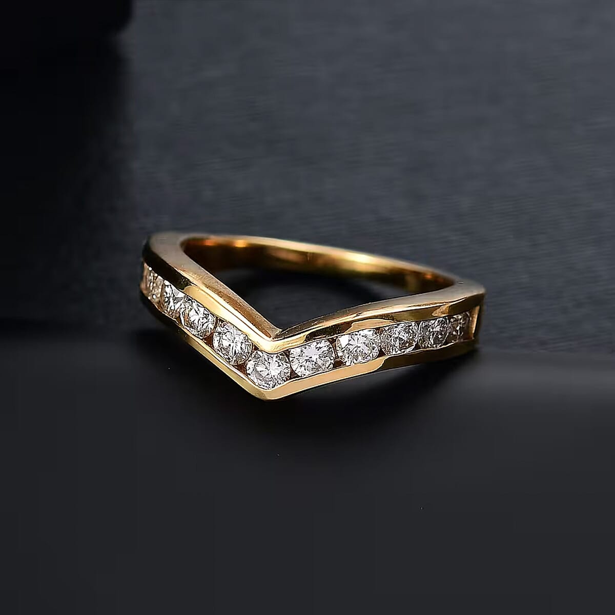 Luxuriant Lab Grown Diamond E-F VS 1.00 ctw Ring in 18K Vermeil Yellow Gold Over Sterling Silver (Size 9.5) (Del. in 10-12 Days) image number 2