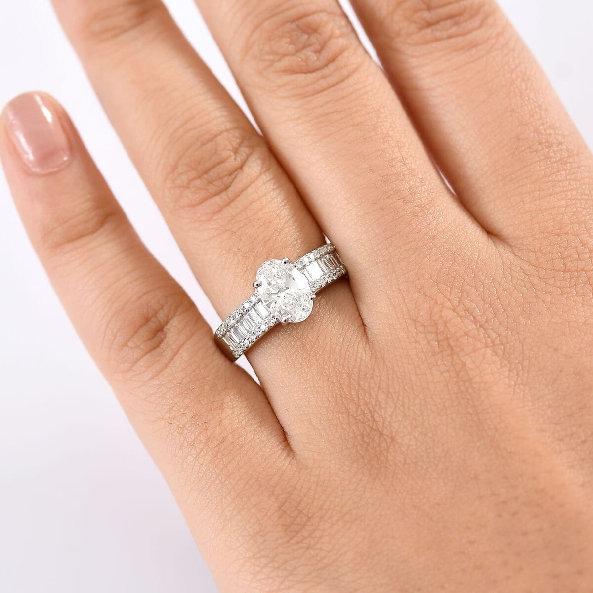 IGI Certified 950 Platinum Luxuriant Lab Grown Diamond (E-F, VS) Bridge Ring (Size 5.0) (5.60 g) 2.00 ctw image number 2