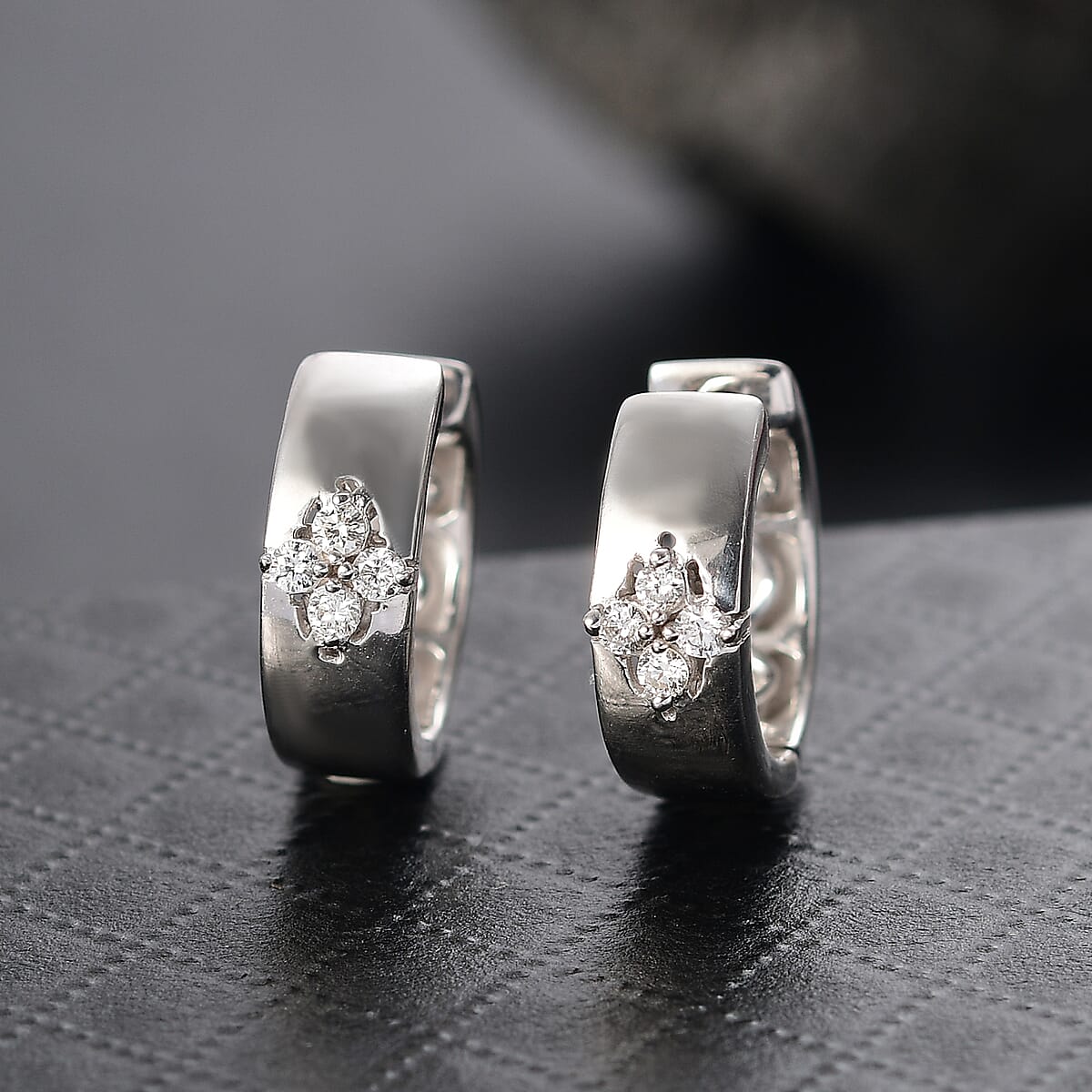 Luxuriant Lab Grown Diamond E-F VS 0.20 ctw Hoop Earrings in 10K White Gold 5 Grams (Del. in 10-12 Days) image number 1
