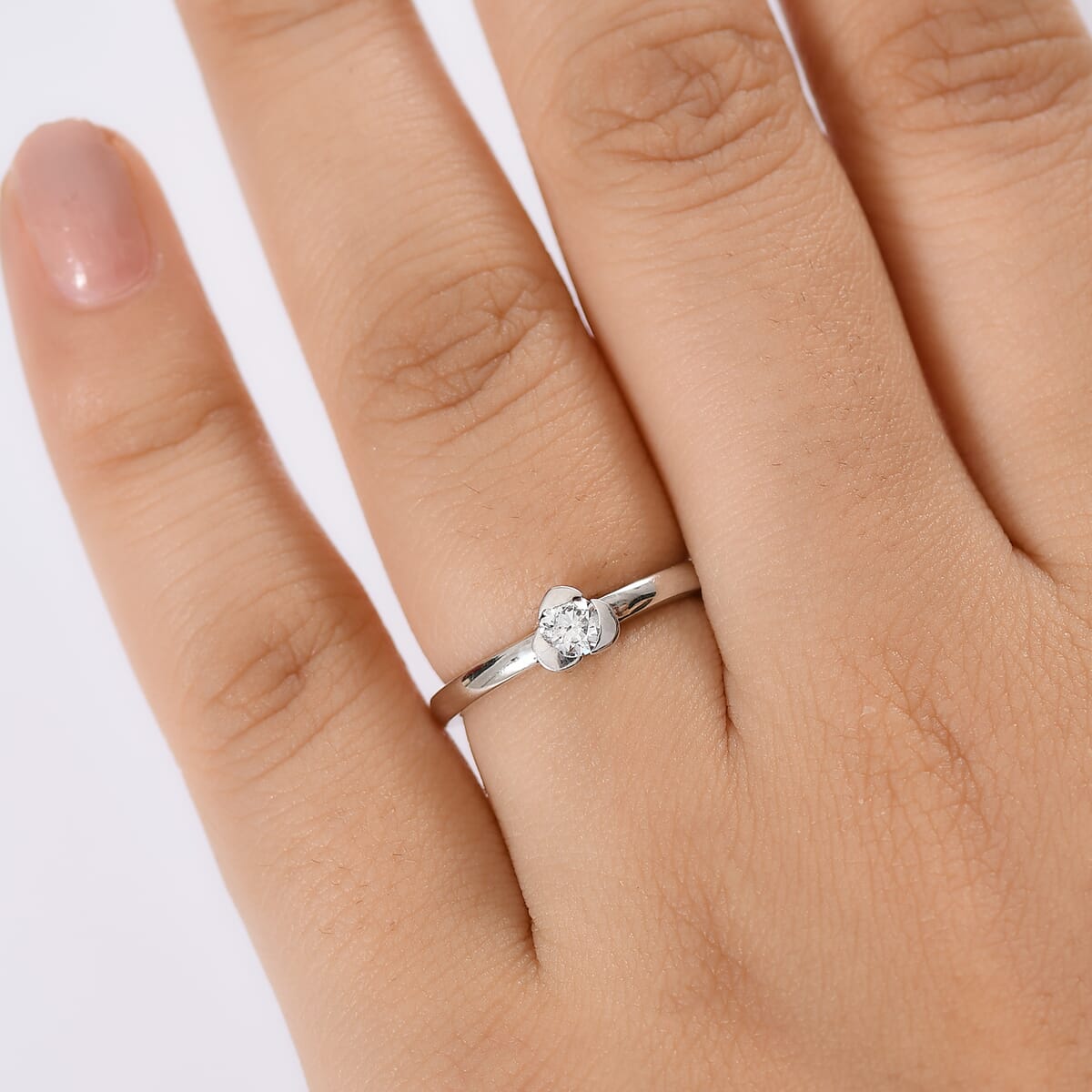 Luxuriant Lab Grown Diamond E-F VS 0.25 ctw Solitaire Ring in 950 Platinum (Size 8.5) 4.50 Grams image number 2