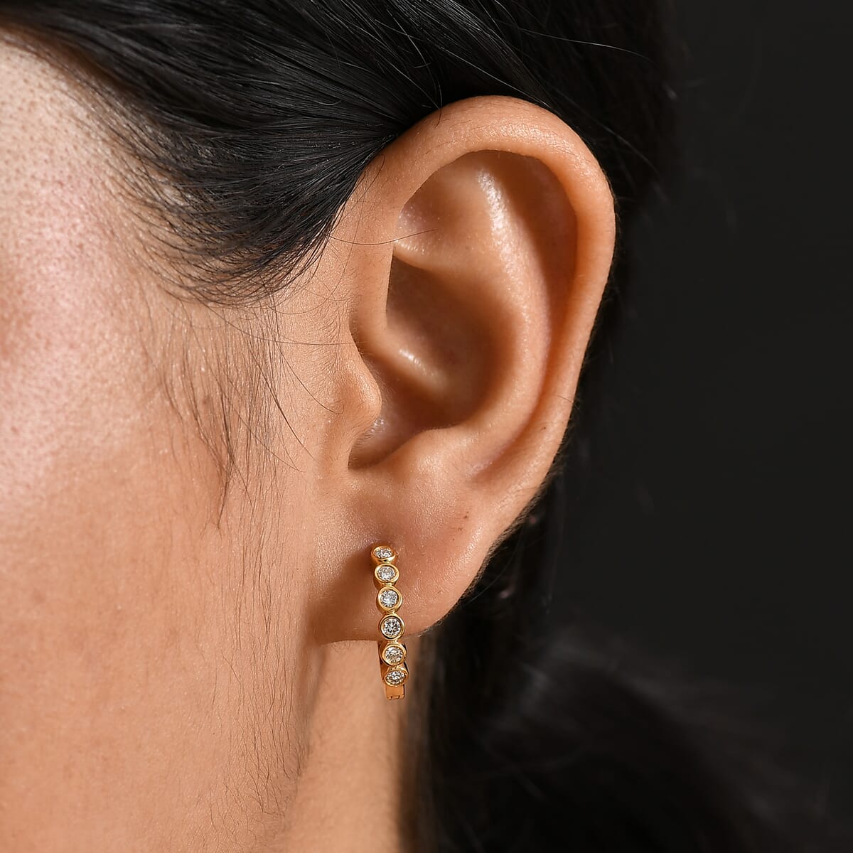 Luxuriant Lab Grown Diamond E-F VS 0.50 ctw Hoop Earrings in 18K Vermeil Rose Gold Over Sterling Silver image number 2