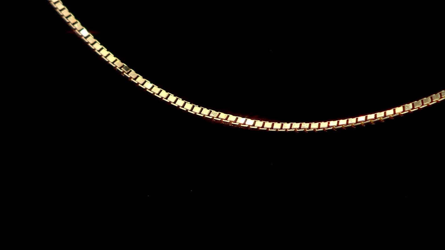 18K Yellow Gold Box Chain Necklace 16 Inches 3 Grams
