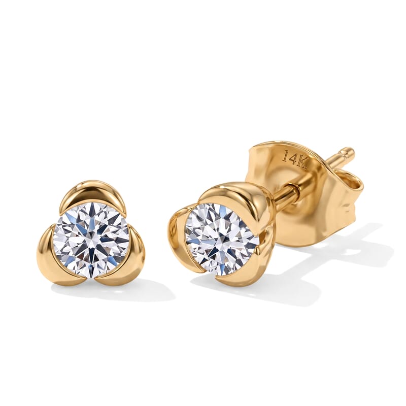 Luxuriant Lab Grown Diamond G-H SI 0.50 ctw Solitaire Stud Earrings in 14K Yellow Gold