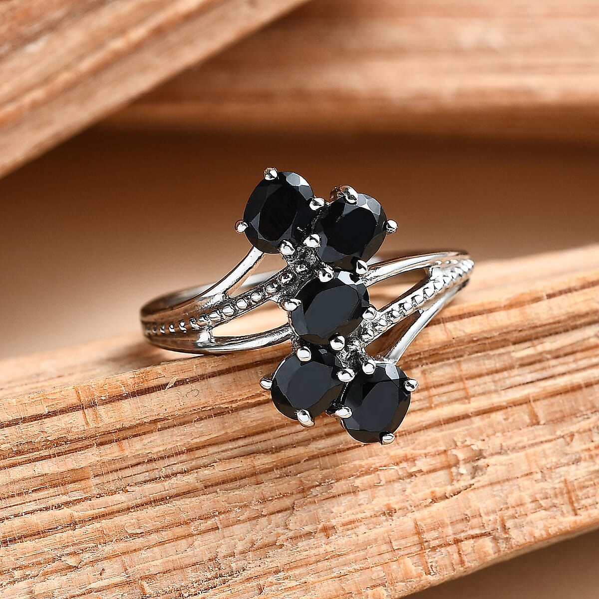EverTrue Thai Black Spinel 2.40 ctw 5 Stone Ring in Stainless Steel (Size 10.0) image number 1