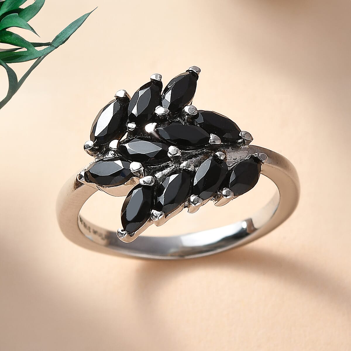 EverTrue Thai Black Spinel 2.20 ctw Ring in Stainless Steel (Size 7.0)  image number 1