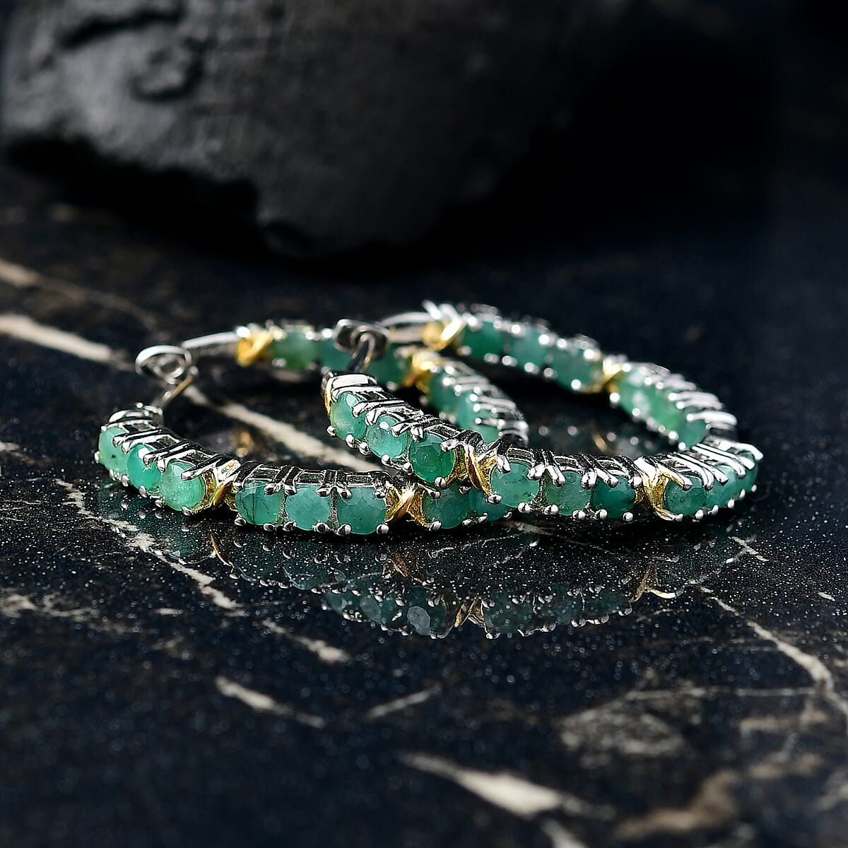 EverTrue Emerald 2.50 ctw XOXO Hoop Earrings in 18K YG Plated and Platinum Bond image number 1