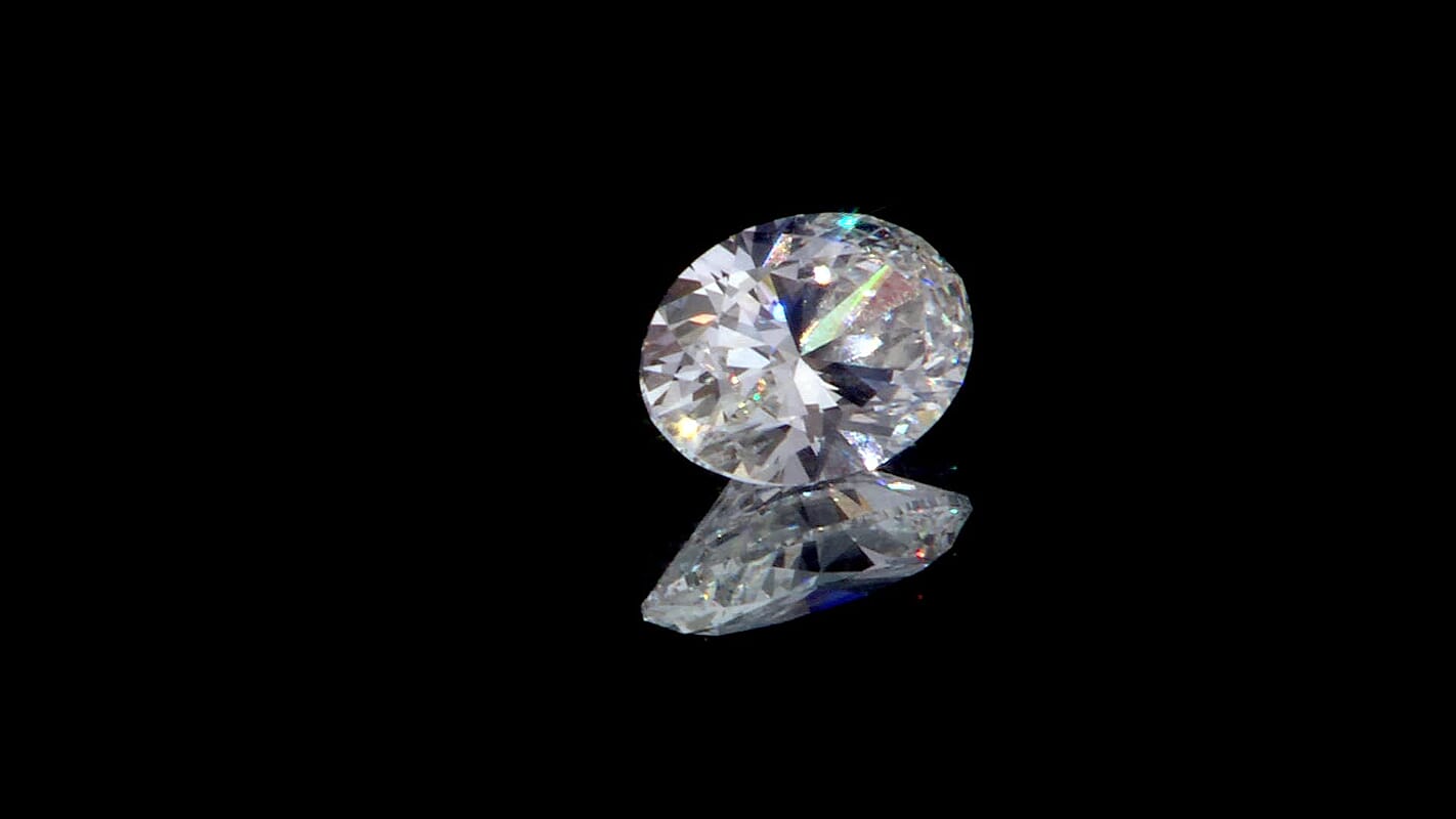 Luxuriant Lab Grown Diamond (Oval) (E-F, VS) 2.00 ctw