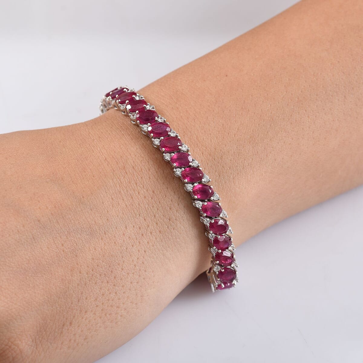 D’Joy Niassa Ruby (FF) and White Zircon 22.85 ctw Bracelet in Rhodium Over Sterling Silver (6.50 In) image number 2