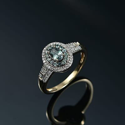 AAA Narsipatnam Alexandrite and Luxuriant Lab Grown Diamond E-F VS 1.05 ctw Majestic Mirage Ring in 10K Yellow Gold (Size 12.0)