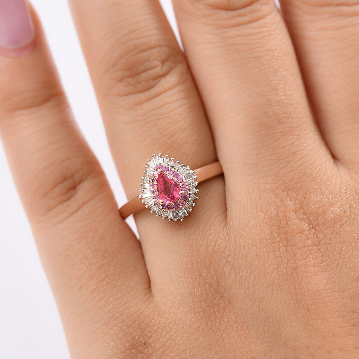 D’Joy Premium Mahenge Spinel, Pink Sapphire, Diamond 0.75 ctw Ring in 18K Vermeil Rose Gold Over Sterling Silver (Size 8.0)  image number 2