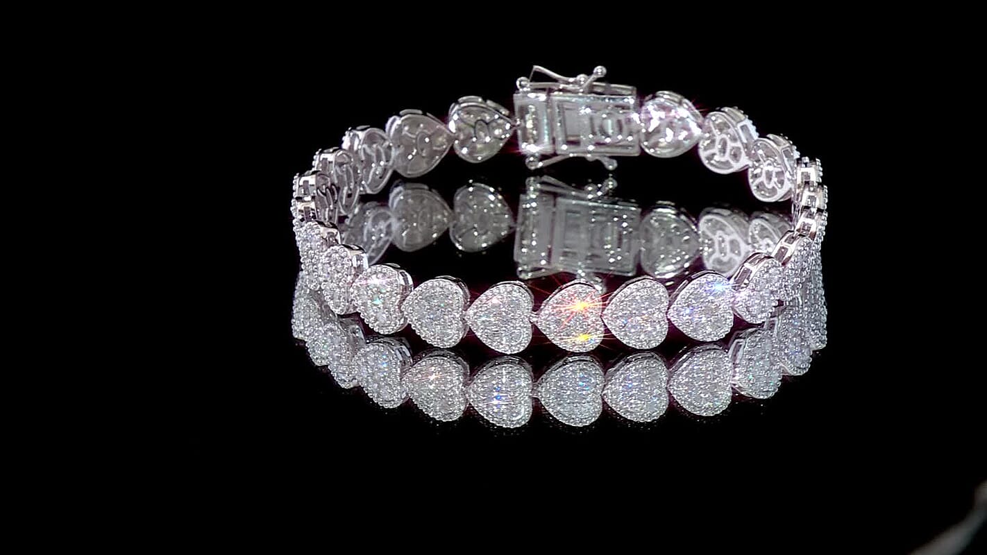 Luxuriant Lab Grown Diamond G-H SI 4.00 ctw Heartstrings Bracelet in Rhodium Over Sterling Silver (7.25 In)
