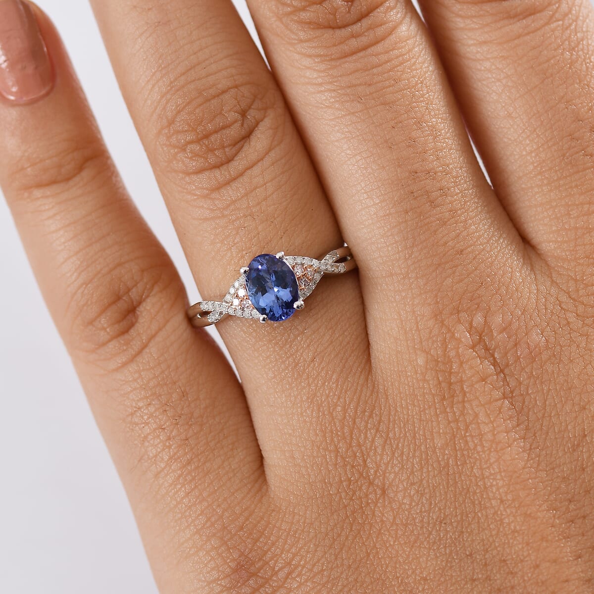 D’Joy Tanzanite, Natural Pink and White Diamond 1.35 ctw Infinity Bliss Ring in 18K Vermeil RG and Rhodium Over Sterling Silver (Size 10.0) image number 2