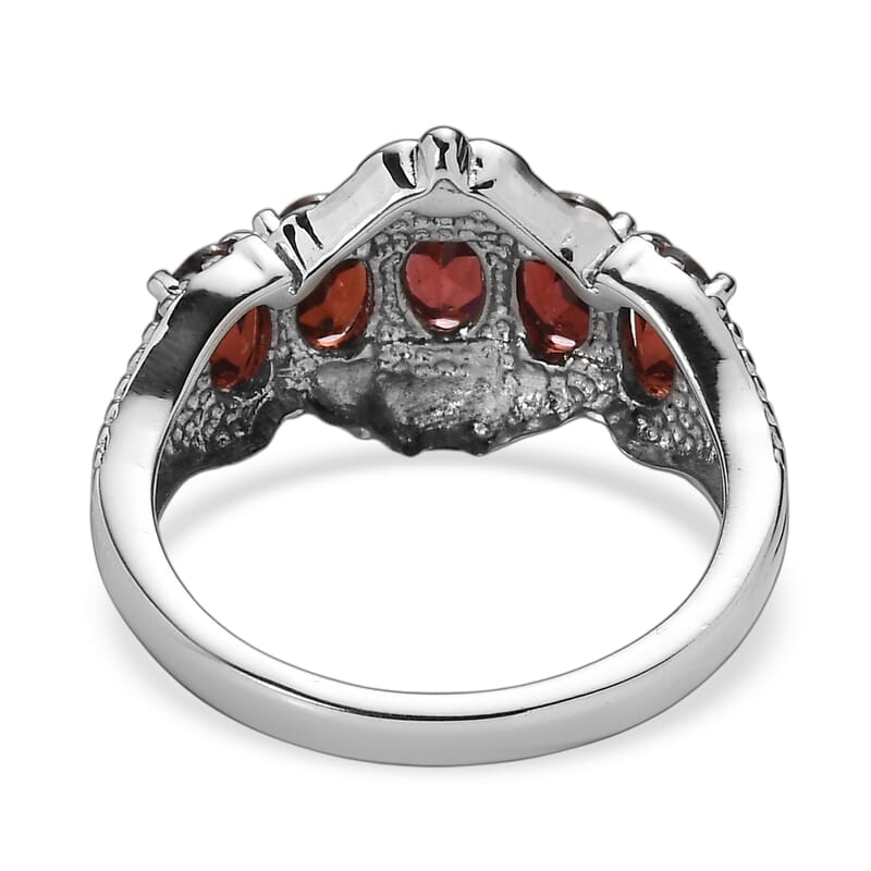 EverTrue Mozambique Garnet 3.00 ctw 5 Stone Ring in Stainless Steel (Size 10.0)