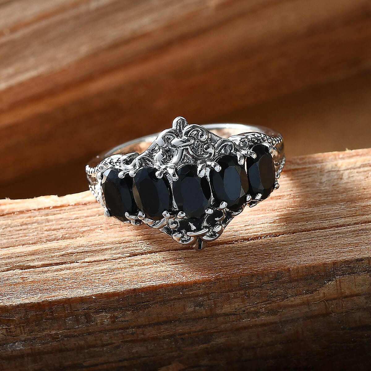 EverTrue Thai Black Spinel 3.10 ctw 5 Stone Ring in Stainless Steel (Size 7.0) image number 1