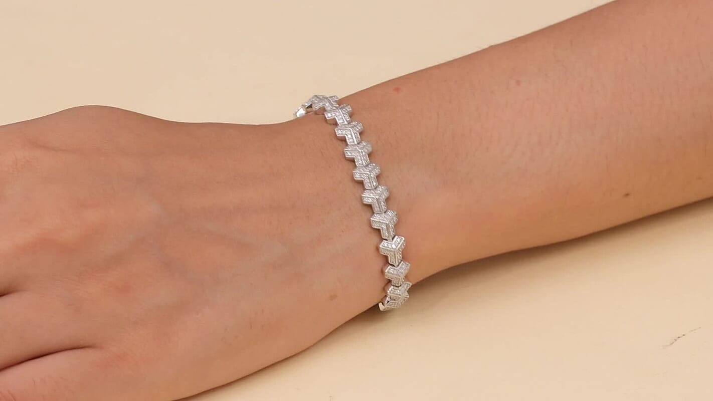 Luxuriant Lab Grown Diamond (G-H, SI) Bracelet in Rhodium Over Sterling Silver 2.00 ctw (8.00 Inches)