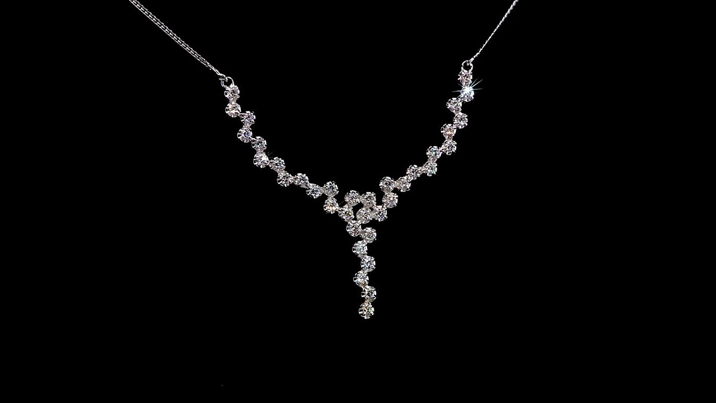 Luxuriant Lab Grown Diamond G-H SI 1.50 ctw Starlight Necklace in Rhodium Over Sterling Silver 18 Inches