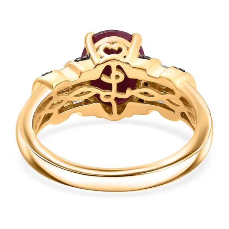 Luxoro AAA Montepuez Ruby, Natural Champagne and White Diamond Ring in 10K Yellow Gold 3.05 ctw (Size 10.0)