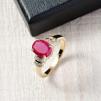 Luxoro Premium Montepuez Ruby and I2 Diamond 2.80 ctw Dynasty Deco Ring in 10K Yellow Gold (Size 11.0)