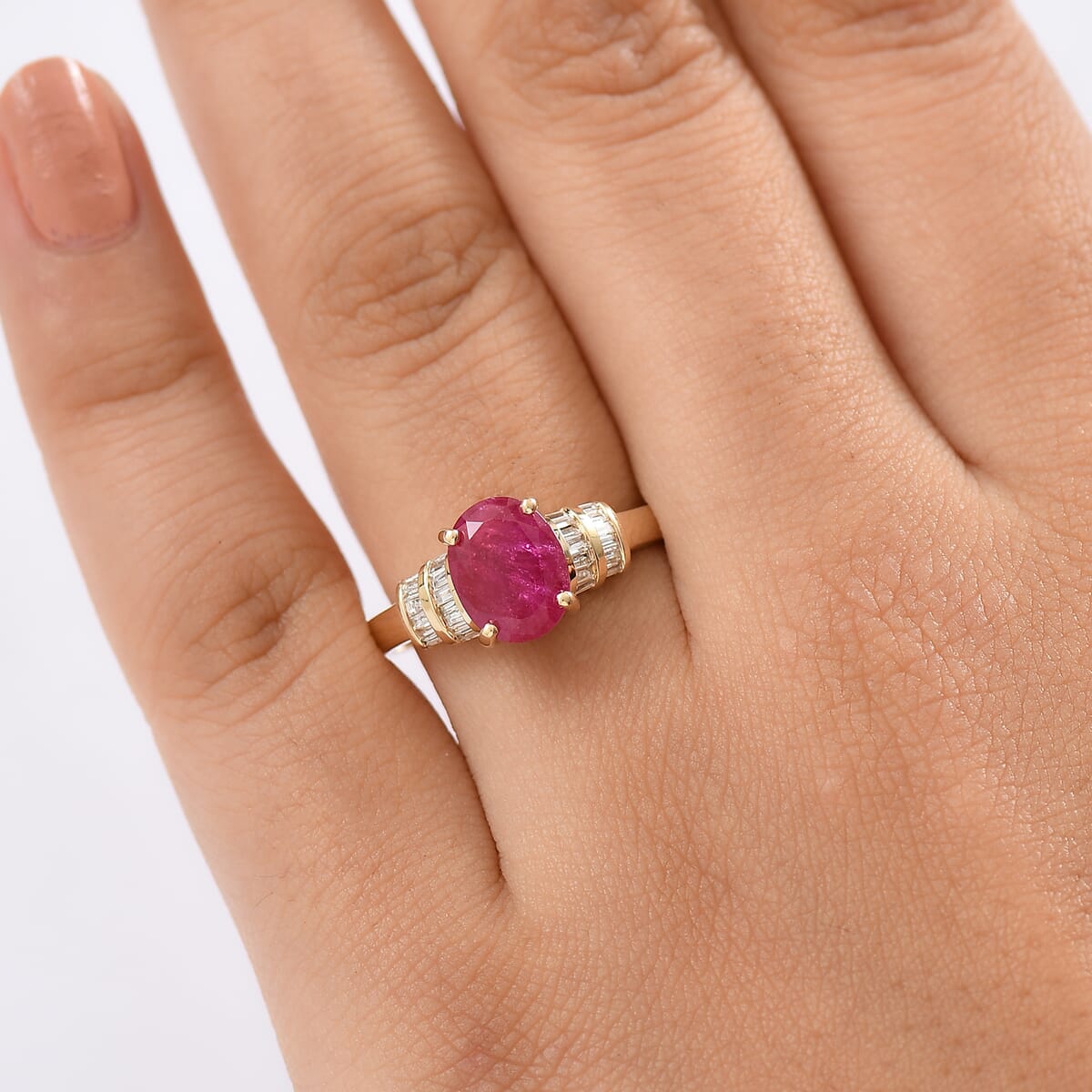 Luxoro Premium Mozambique Ruby and I2 Diamond 2.75 ctw Dynasty Deco Ring in 10K Yellow Gold (Size 8.0)  image number 2