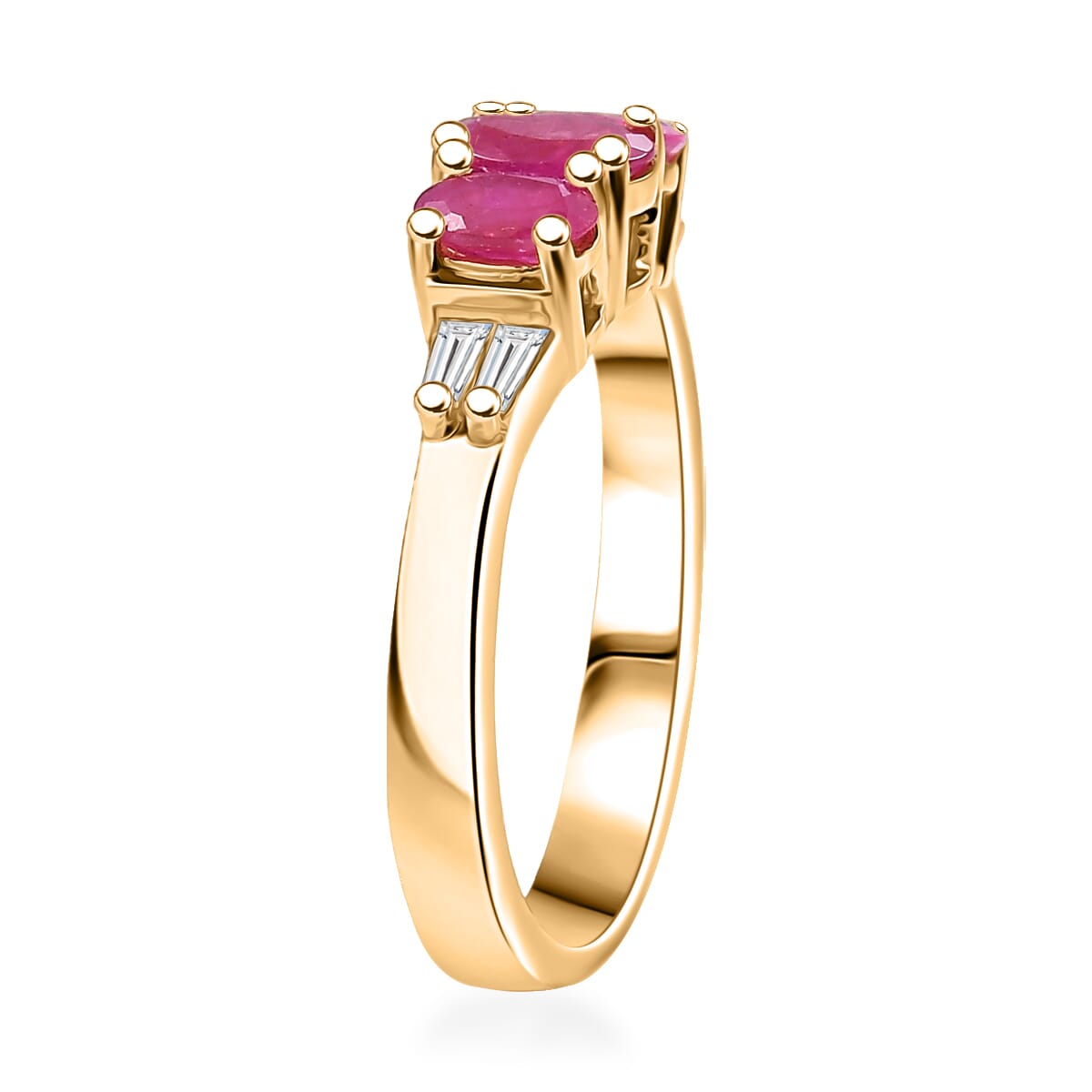 D’Joy Premium Mozambique Ruby and Moissanite 1.30 ctw Royal Trilogy Ring in 18K Vermeil Yellow Gold Over Sterling Silver (Size 7.0)  image number 3