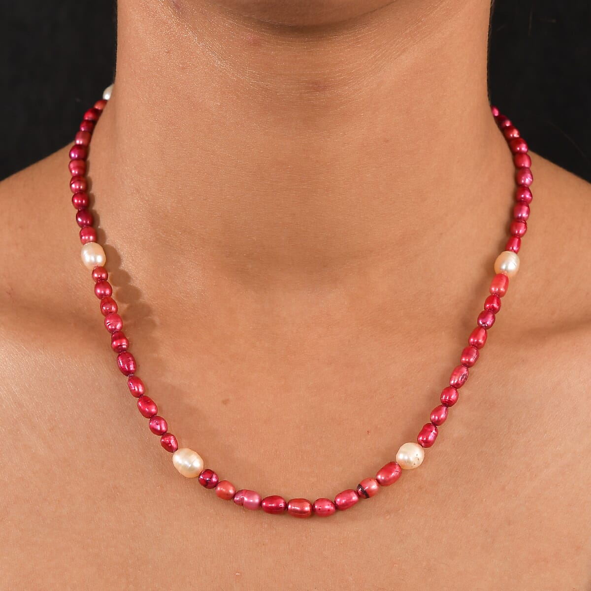 Freshwater Pearl and Pink Freshwater Pearl Necklace in Stainless Steel 18 Inches image number 2