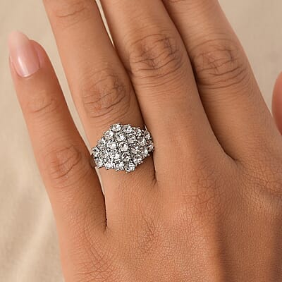 J Francis Embellished with Crystal by Swarovski Clustered Grace Ring in Stainless Steel (Size 5.0)
