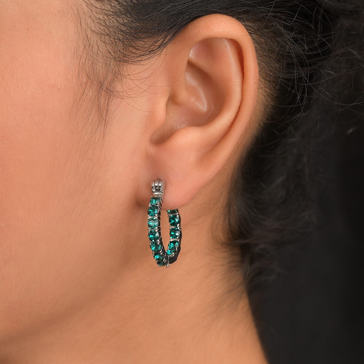 J Francis Embellished with Emerald Crystal by Swarovski Hoop Earrings in Stainless Steel image number 2