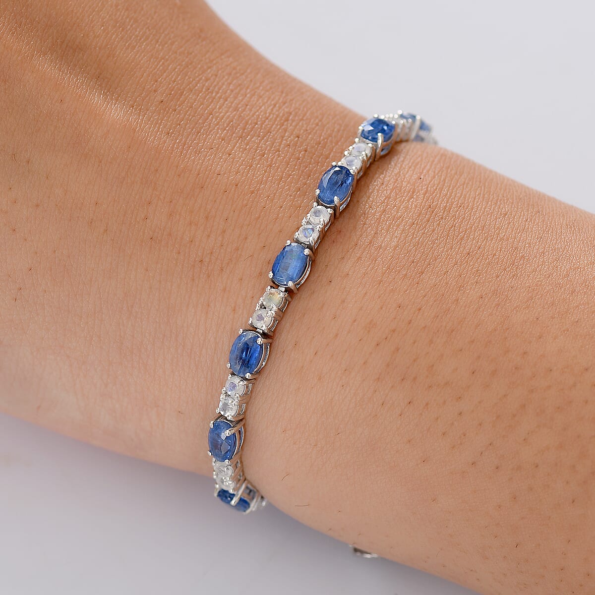 D'Joy Kashmir Kyanite and Moon Glow Moonstone 11.50 ctw Bracelet in Rhodium Over Sterling Silver (8.00 In) image number 2