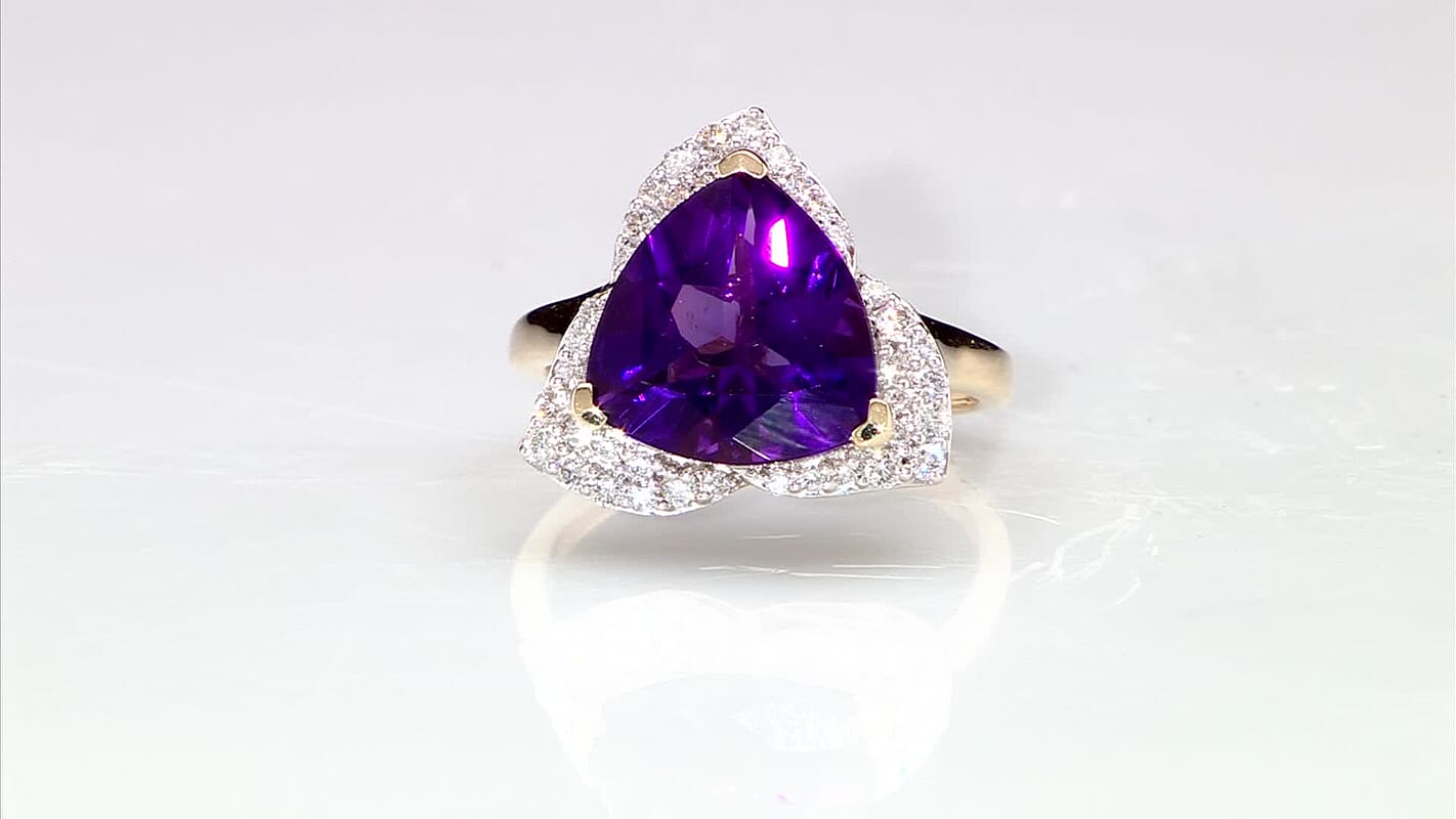 Royal Zambian Twilight 10K Yellow Gold AAA Amethyst, Luxuriant Lab Grown Diamond (G-H, SI) (0.46 cts) Ring 6.02 ctw